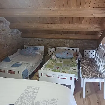 Casita Piedra Vilalba